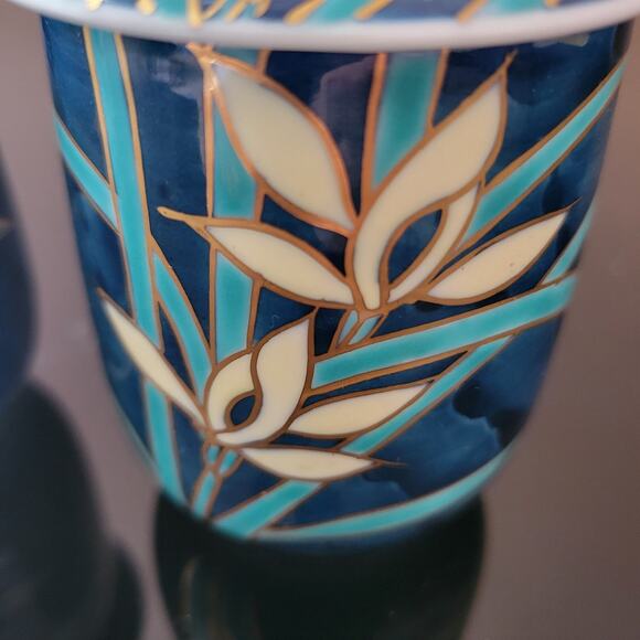 Vintage Asian Art Cups with Lids Flowers Leaves Edged in Gold Tone Hand Painted - Picture 2 of 8